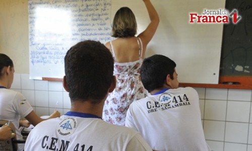 Pagamento do Fundeb para piso salarial do professor será feito mensalmente