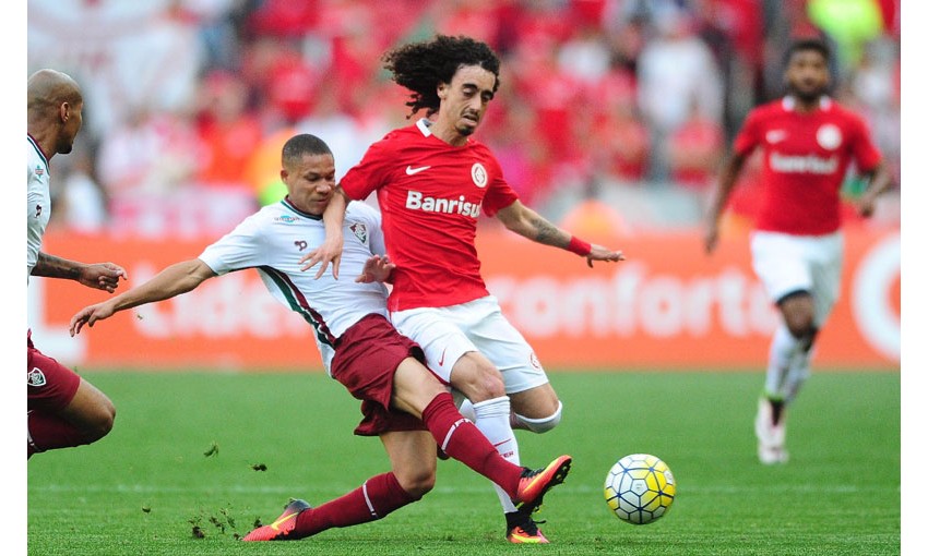 Internacional é rebaixado e Corinthians fica fora da Libertadores em 2017