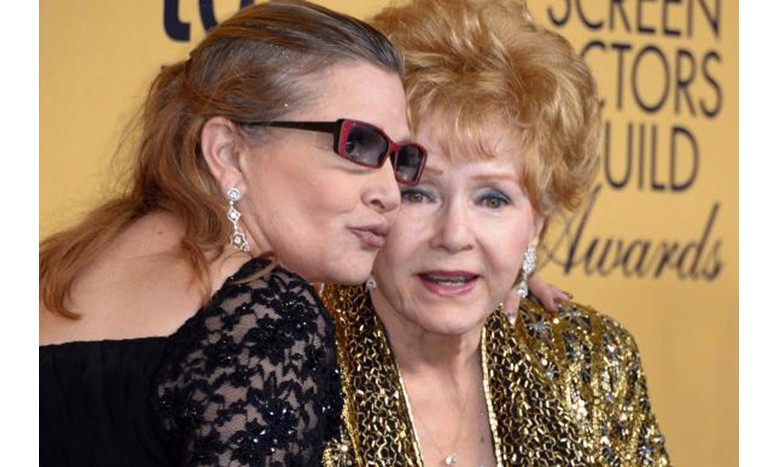 Debbie Reynolds morre 24h após morte da filha Carrie Fisher nos EUA