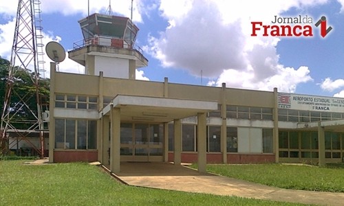Com movimento ridículo, Aeroporto de Franca fica fora de privatização estadual
