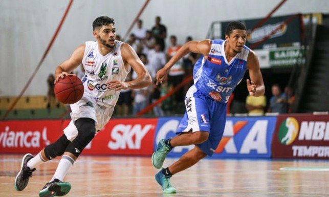 Com francano Léo Meindl recuperado Bauru enfrenta o Vitória no NBB9
