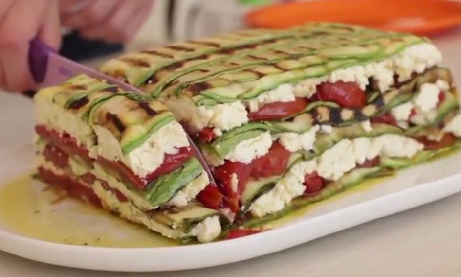 Adora lasanha, mas não quer sair da dieta? Aposte nesta receita com abobrinha