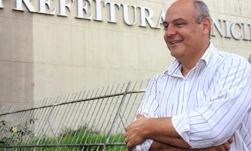 Alexandre Ferreira pode
ser nomeado diretor da
Medicina da Uni-Facef