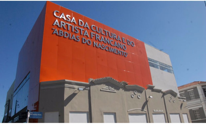 Fundação Casa de Franca promove agenda cultural de férias com jovens