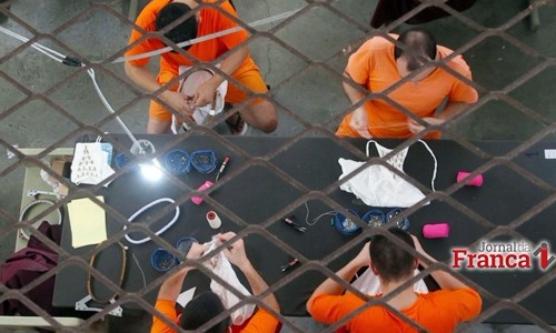 Projeto de lei obriga preso a pagar estadia nos presídios do Brasil. Acesse consulta