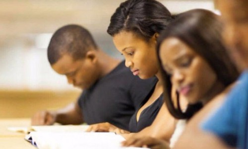 Terminam nesta sexta, 20, as inscrições para 100 vagas no Cursinho Popular