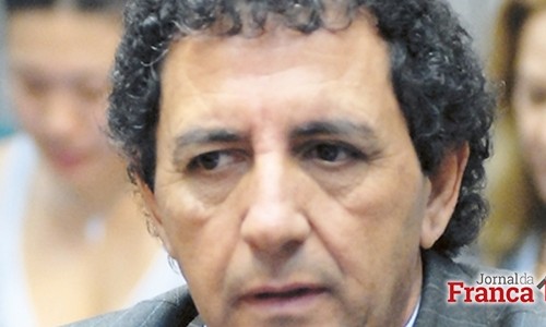 Para conter gastos, Gilson decreta suspensão de horas-extras na Prefeitura