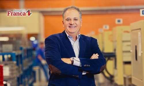 Usaflex abre mais 2 fábricas de calçados e gerará outros mil empregos até 2018