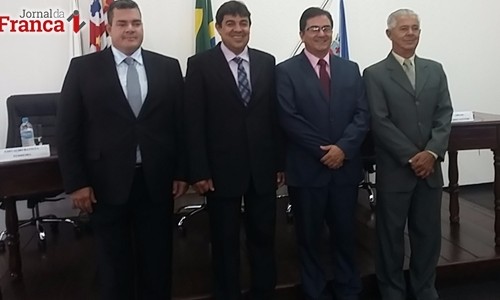 Vereador Júnior da Saúde é eleito presidente da Câmara de Rifaina, biênio 17-18
