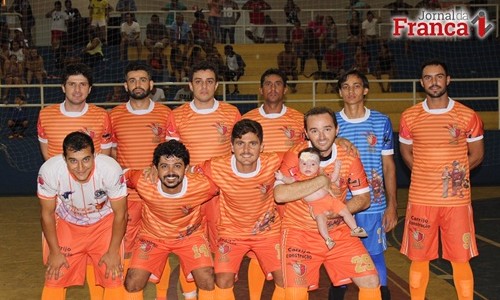 Futsal de Férias encerra primeira fase com quatro jogos nesta segunda-feira