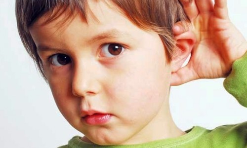 Maus hábitos ainda na juventude podem comprometer a audição