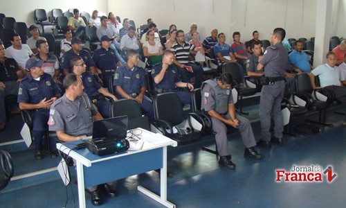 Conseg de Pedregulho faz reunião com participação de oito dos 11 vereadores