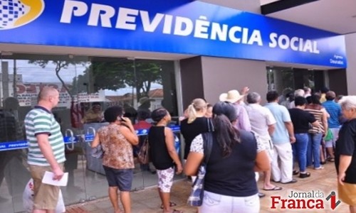 Comissão da reforma da Previdência define hoje roteiro de trabalho