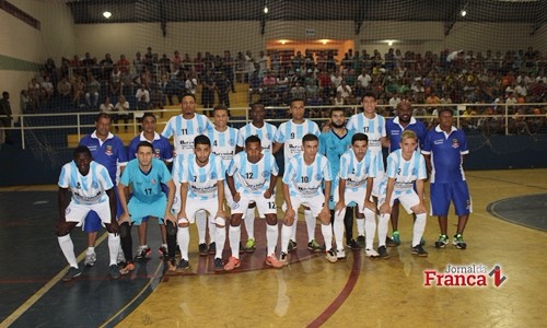 Depois de empate em 4 a 4 com Rifaina, Orlândia define vaga no futsal contra Franca