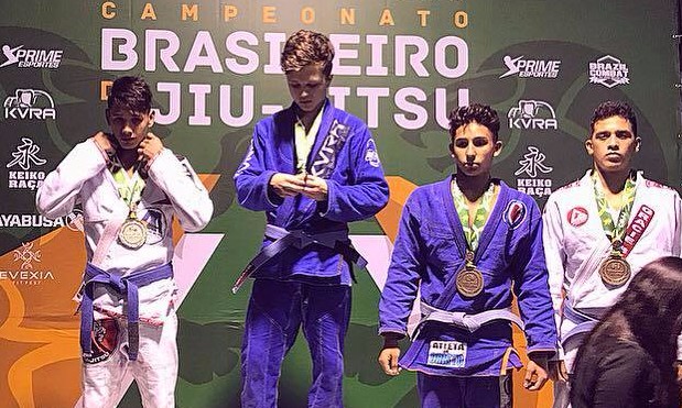 ​Jovem atleta francano é tetracampeão brasileiro de jiu jitsu em Barueri