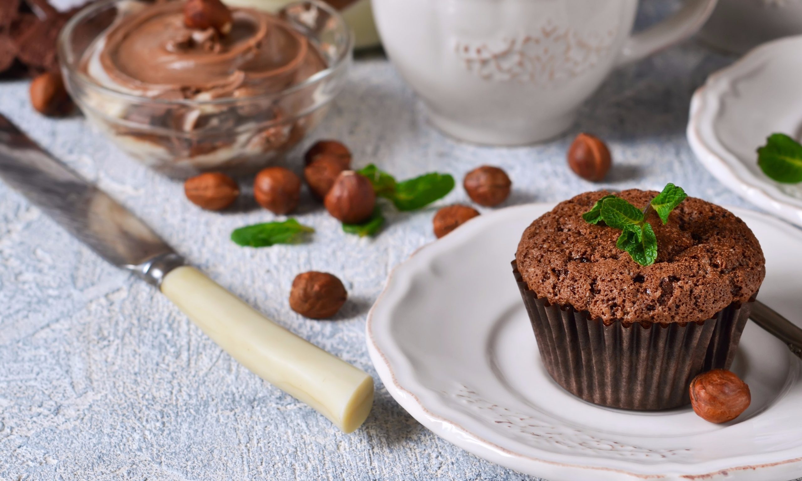 Muffin de pasta de avelã e cacau, uma deliciosa opção de lanche prático
