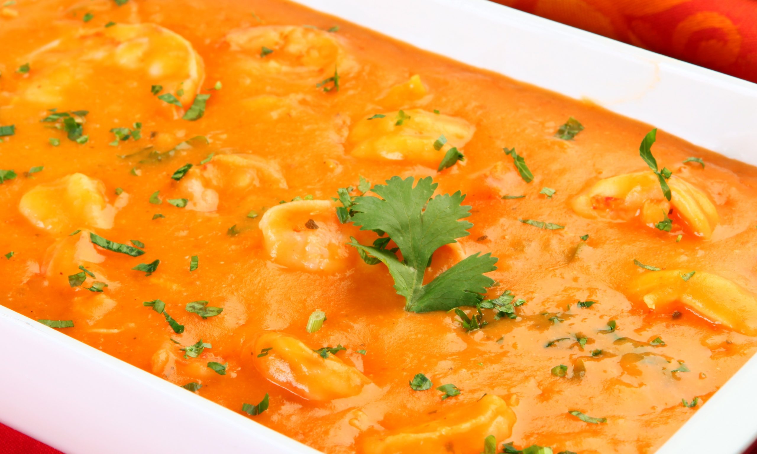 Quer sair da rotina e fazer bonito na cozinha? Aposte no bobó de camarão!