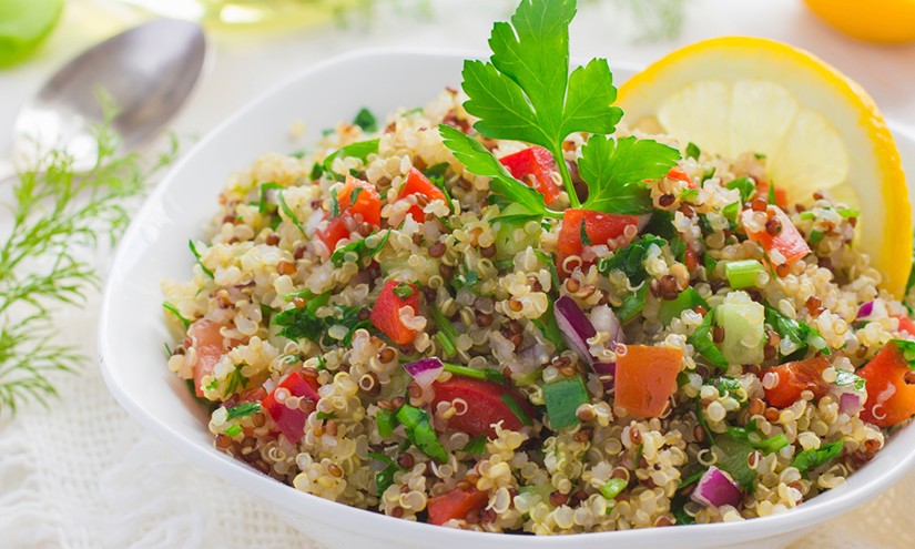 Alternativa completa, o tabule de quinoa pode ser consumido sem culpa!