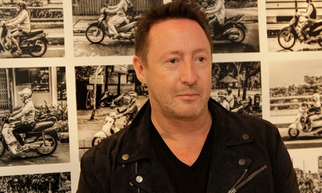 Filho mais velho de John Lennon, Julian Lennon revela que ele não foi bom pai