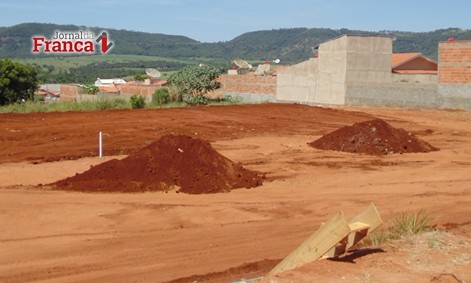 Rifaina investe R$ 334 mil em campo de Chacrobol no Parque Ecológico