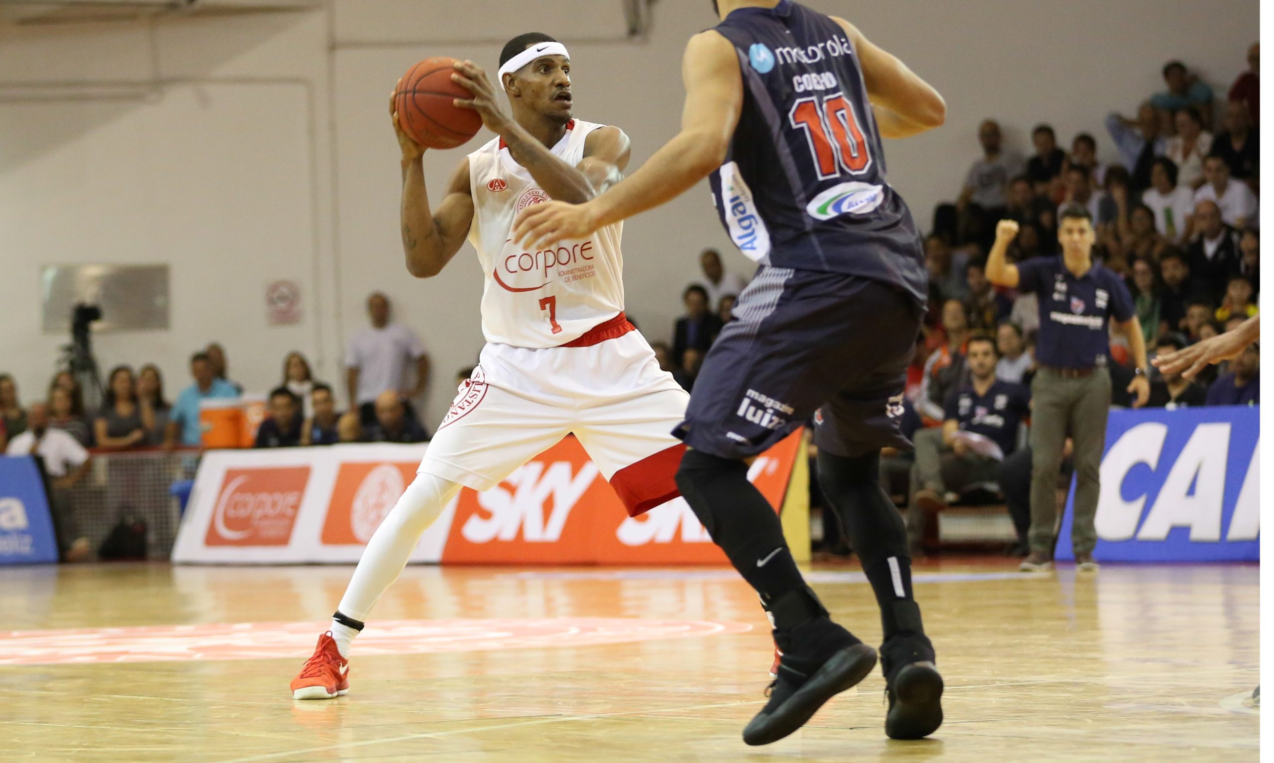 Franca Basquete enfrenta Paulistano em casa pelo NBB para igualar playoff
