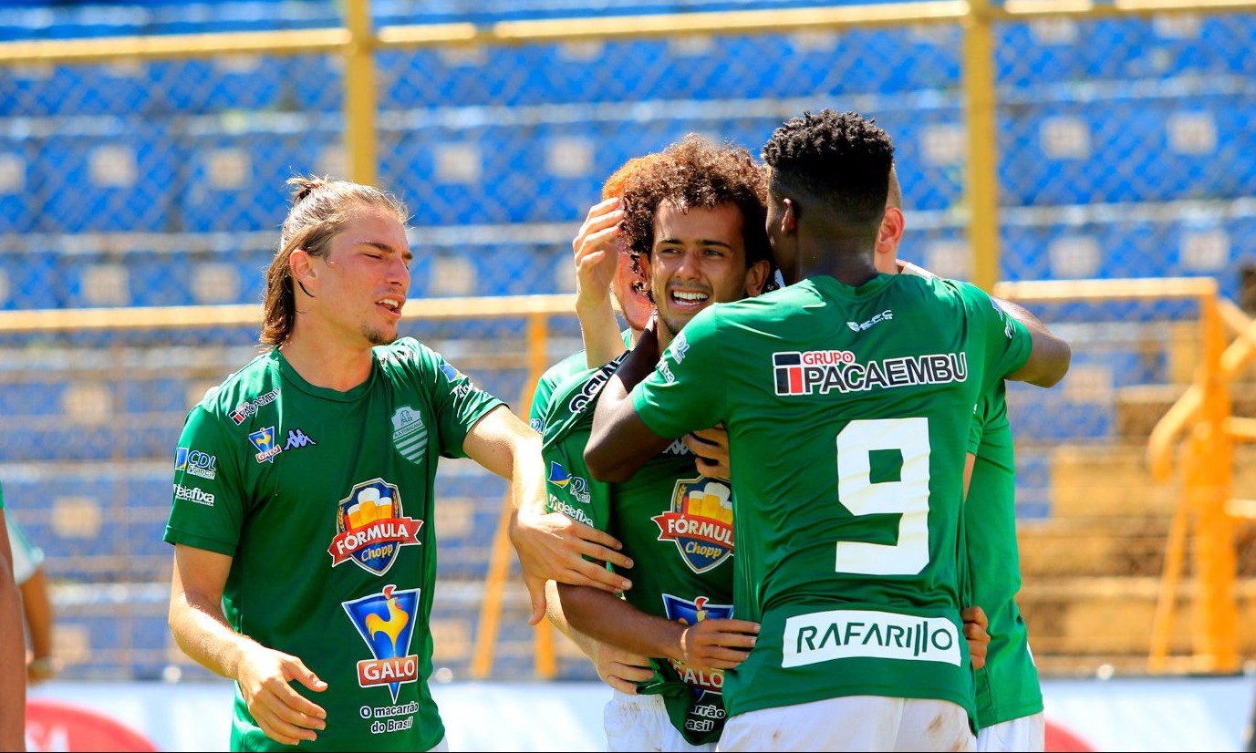 Francana se concentra para enfrentar XV de Jaú
fora de casa pela Série B