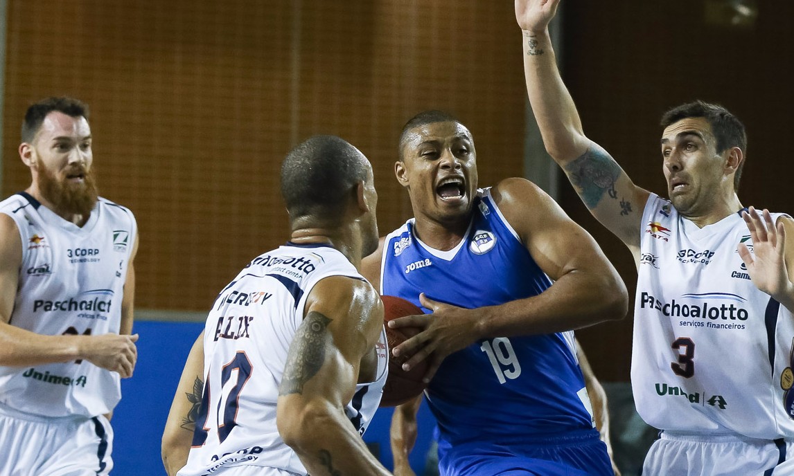 Pinheiros e Bauru fazem quarto jogo das semifinais no sábado, no “Panela”
