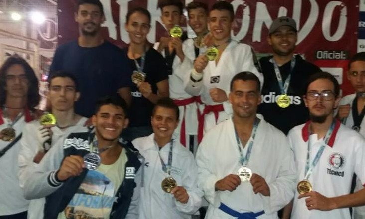 Taekwondo de Franca traz 13 medalhas de ouro do Campeonato Paulista