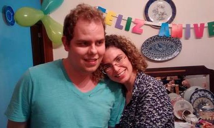 Patrícia Luchesi revela ter abandonado a carreira na TV para cuidar do filho autista