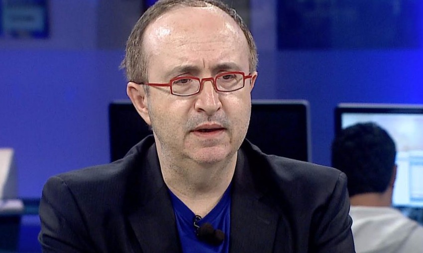Fora da “Veja”, Reinaldo Azevedo estreia blog e web TV no site da Rede TV