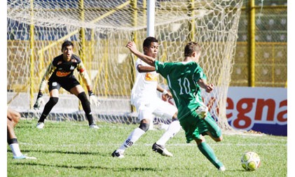 Categorias de base da Francana jogam no Lanchão: sub-17 vence