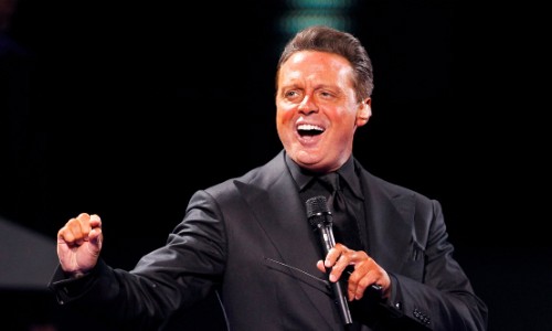 Dono do sucesso “La Barca”, cantor mexicano Luis Miguel é preso nos Estados Unidos