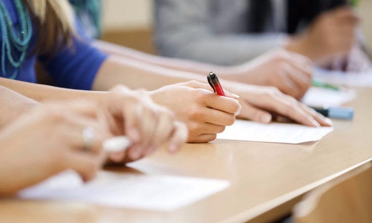 Estado abre concurso para contratar 1,8 mil diretores em diversos municípios