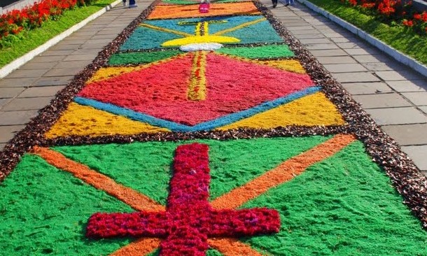 Franca celebra data de Corpus Christi com missa solene e procissão na Praça
