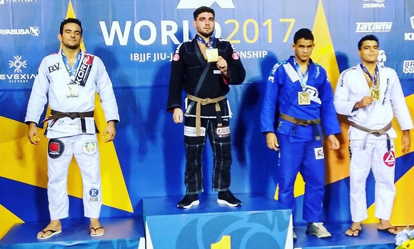 Francano Vinicius “Trator” vence mundial de jiu jitsu na Califórnia (EUA)