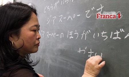 Curso gratuito de idiomas tem inscrições abertas para alunos da Rede Estadual