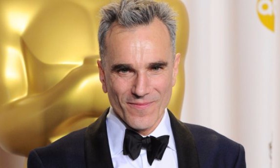 Vencedor de 3 Oscars, ator Daniel Day-Lewis anuncia aposentadoria na área