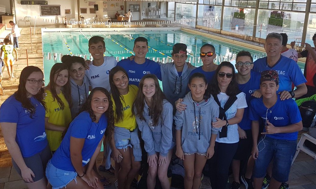 Equipe de natação de Franca se destaca no torneio de Prudente
