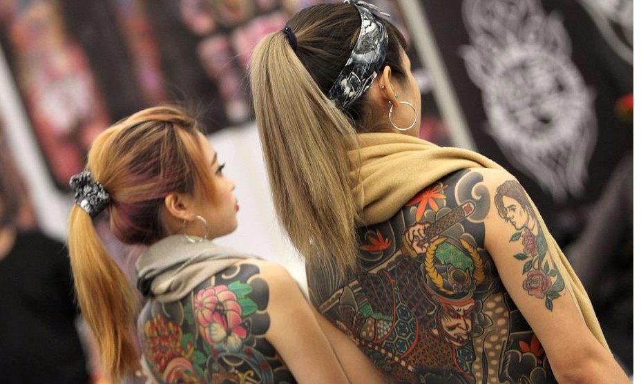 Casal com o corpo mais tatuado no mundo estará em Franca em agosto