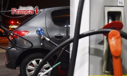Alterações no PIS/Cofins alteram preços de álcool, diesel e gasolina hoje (21)