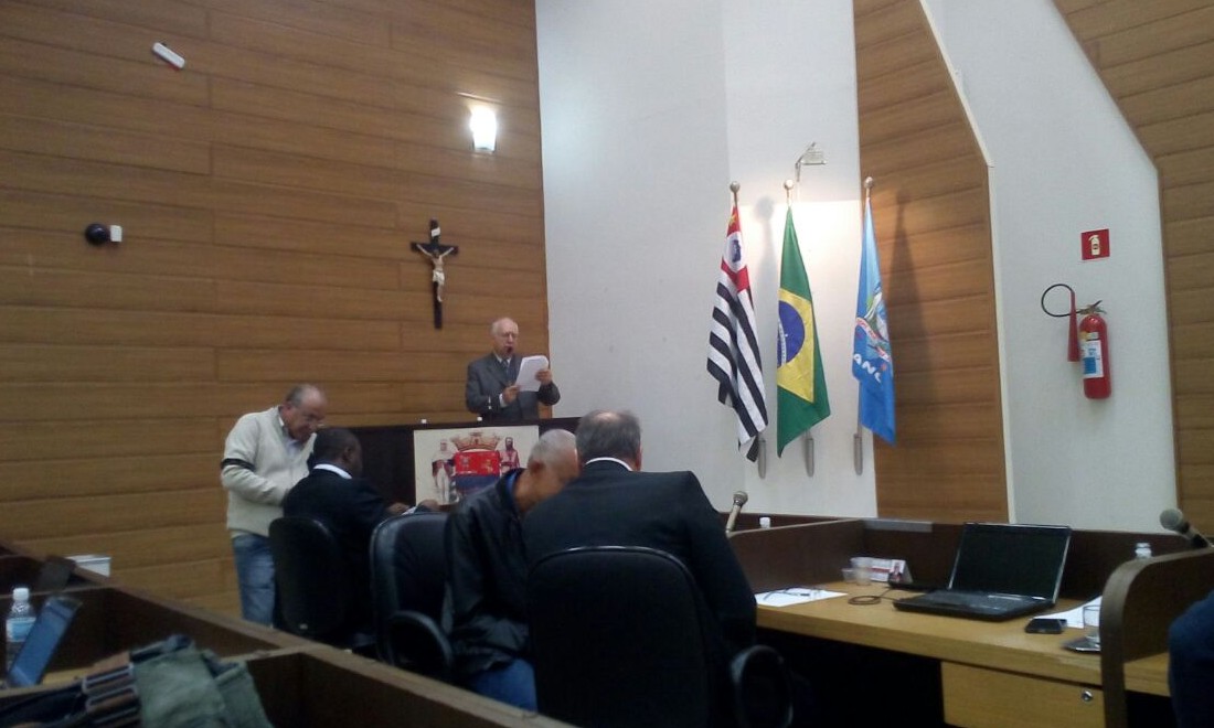 ​Projeto que regulamenta e cria cargos na Prefeitura é aprovado em 1º turno