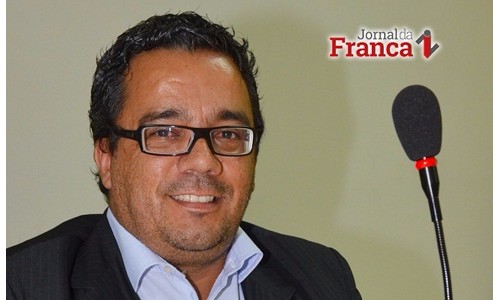 Câmara de Pedregulho aprova lei que cria título de empresa Amiga da Criança