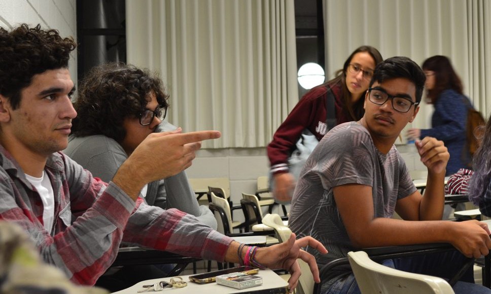 Projeto da Unesp Franca tenta recuperar interesse dos jovens pela política