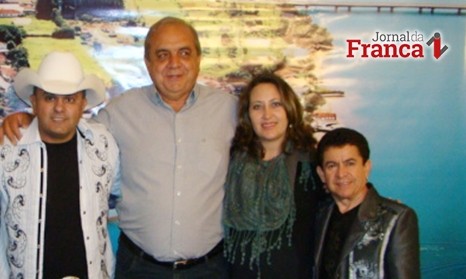 Rifaina abre hoje 17ª Festa do Peão com show gratuito de Rionegro & Solimões