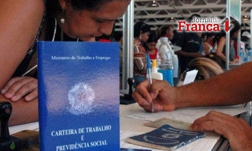 Temer sanciona reforma trabalhista, mas não fala em vetos nas polêmicas