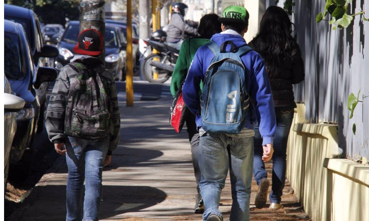 Quase 40 mil alunos da rede estadual voltam às aulas a partir desta segunda-feira