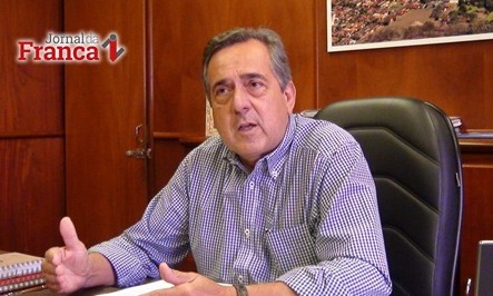 Ex-prefeito de Igarapava e mais cinco são presos por suspeita de fraudes