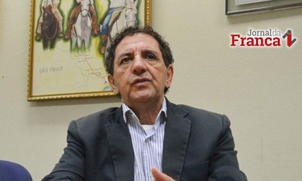 ​Diário Oficial erra e quase causa mais uma dor de cabeça ao prefeito Gilson