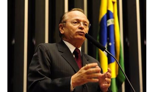 Eleição no PSB pode ser pano de fundo para debandada de filiados