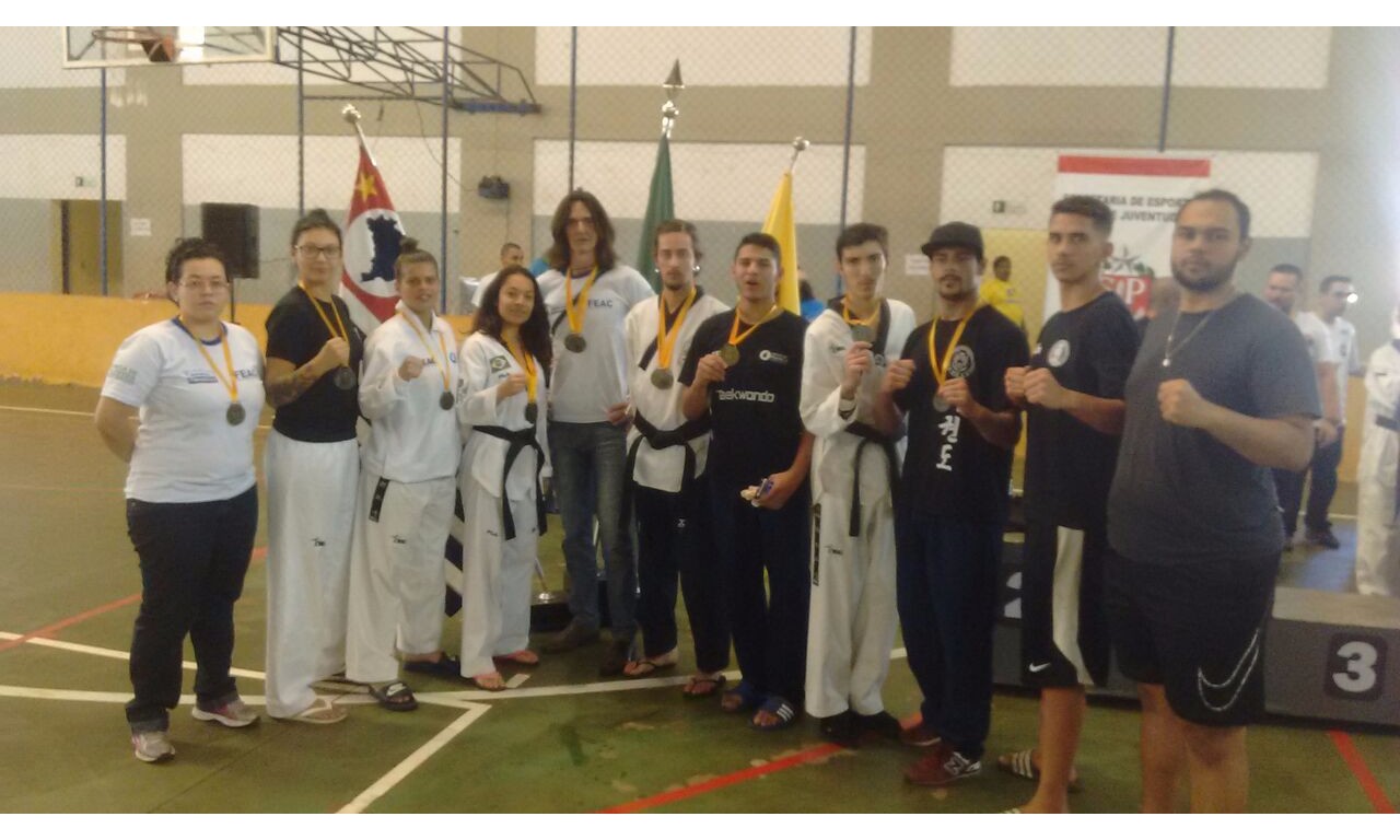 Taekwondô de Franca conquista o título nos Jogos Regionais em Sertãozinho